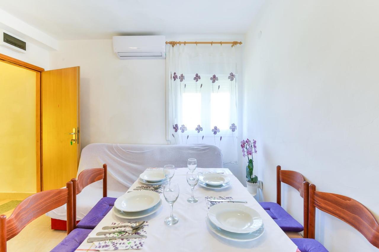 Apartments Citrus 투라니 외부 사진